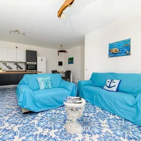 Incanto Luxury House