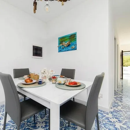 Incanto Luxury House * كازاميتْشيولا تيرمي